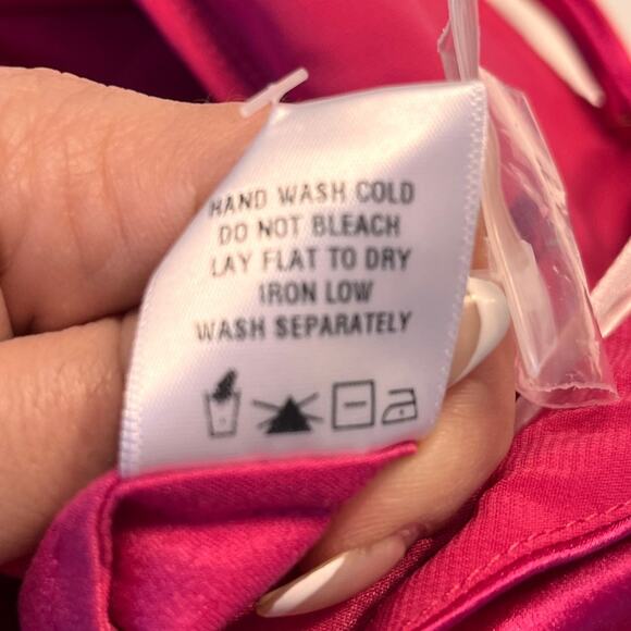 NWT Lovers + Friends Dawson Maxi Top in Magenta Pink Small - Picture 10 of 10